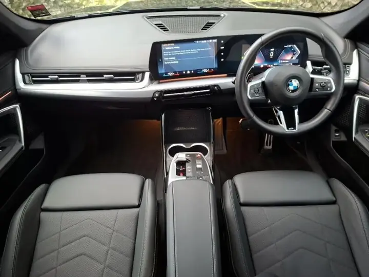BMW X1 2026 photo 3