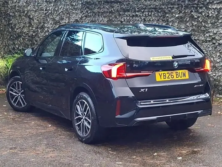 BMW X1 2026 photo 2