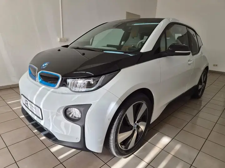 BMW I3