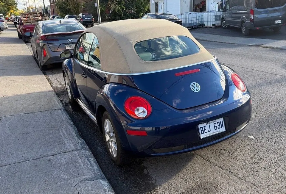 Volkswagen New Beetle 2008 photo 5