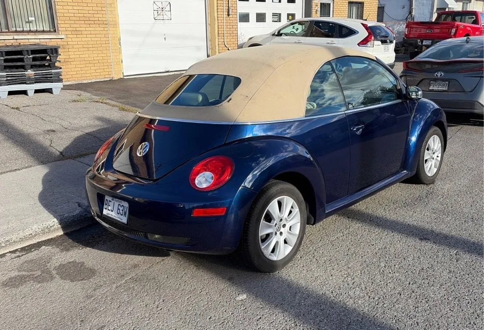 Volkswagen New Beetle 2008 photo 3