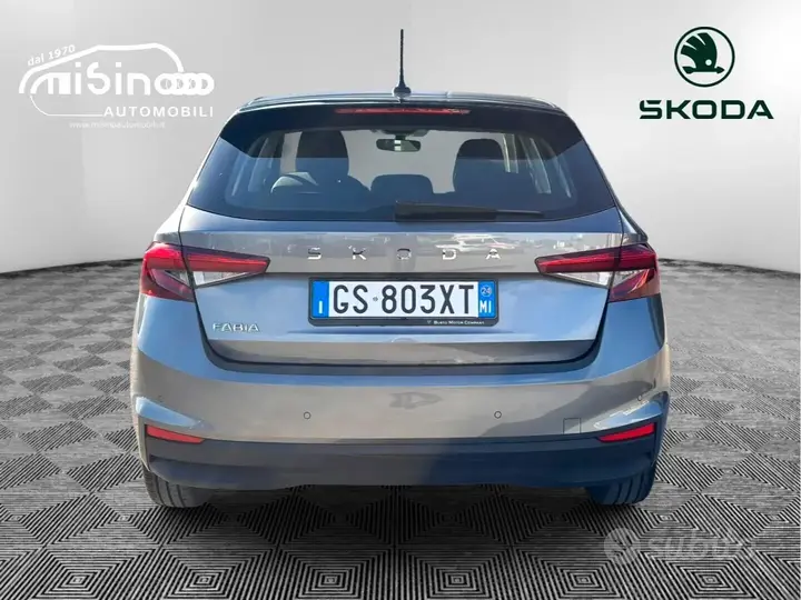 Skoda Fabia 2024 photo 4