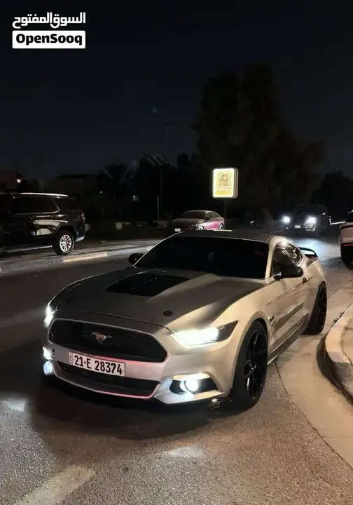 Ford Mustang 2017 photo 2