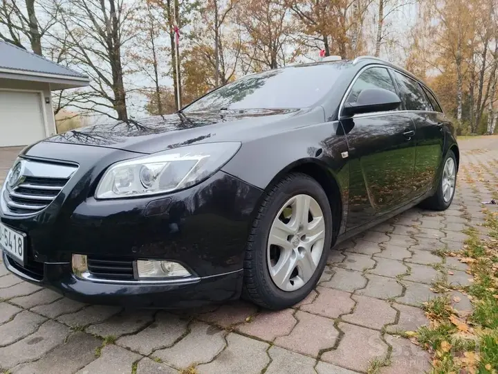 Opel Insignia 2010 photo 2