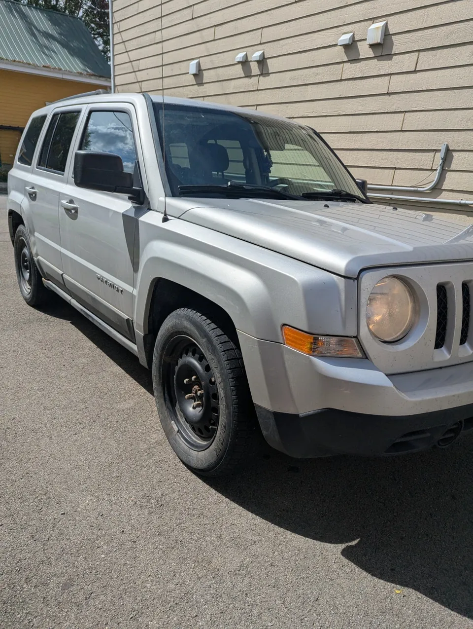 Jeep Patriot 2011 photo 4