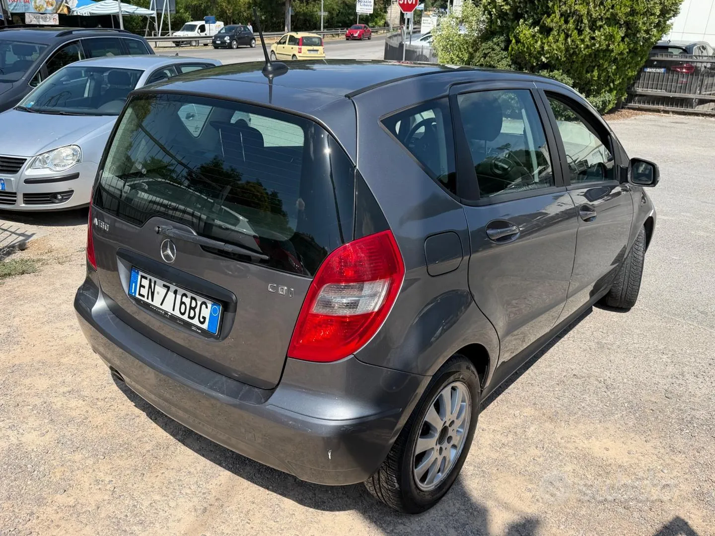 Mercedes-Benz A-Class 2010 photo 5