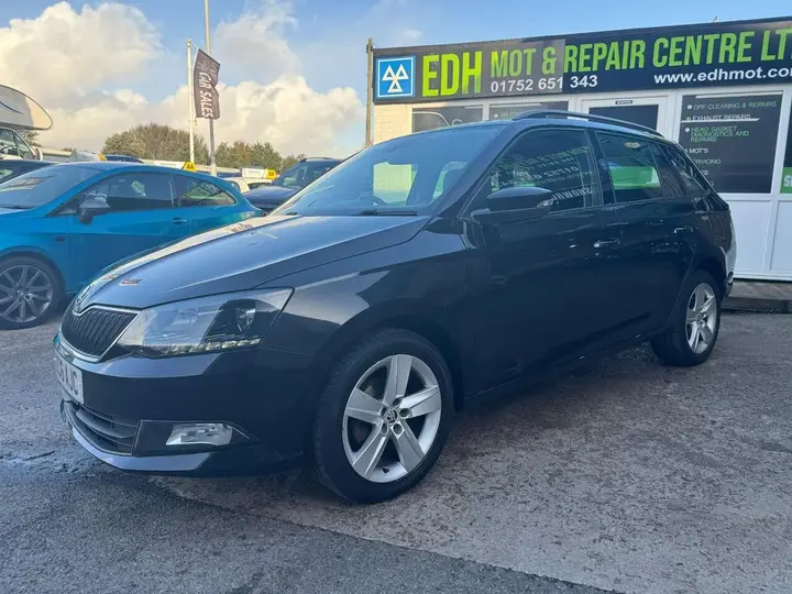 Skoda Fabia 2016 photo 3