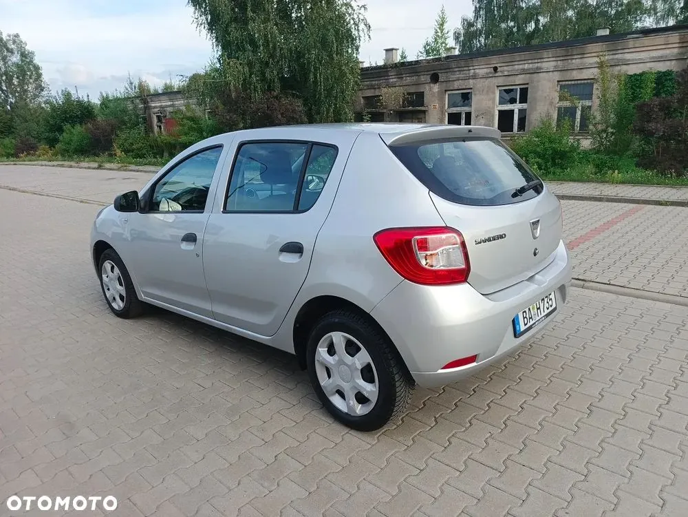 Dacia Sandero 2013 photo 3