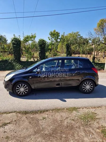 Opel Corsa D 2012 photo 5