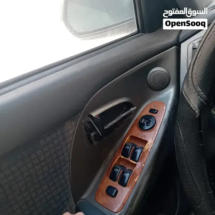 Hyundai Elantra 2002 photo 3