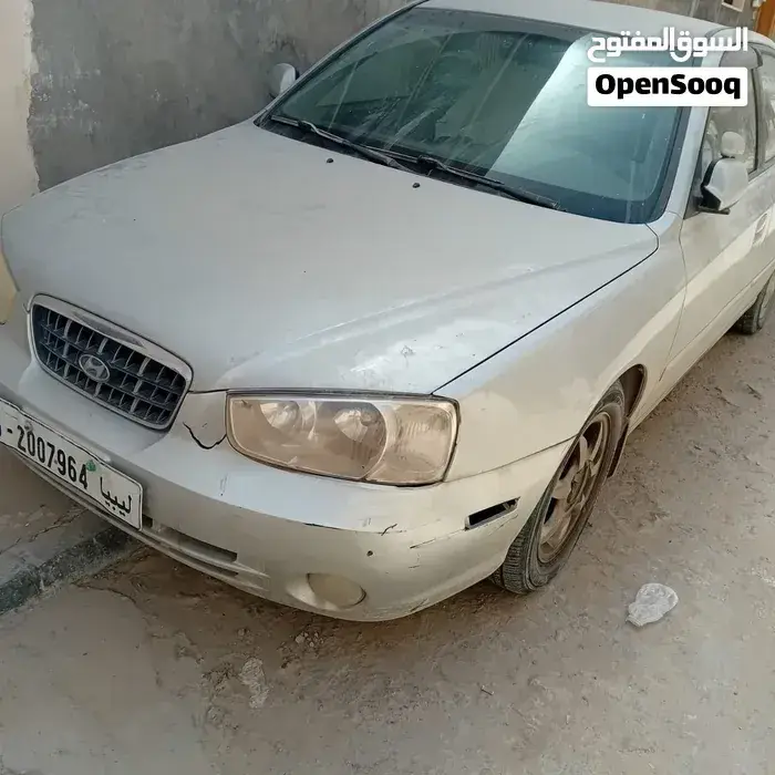 Hyundai Elantra 2002 photo 4