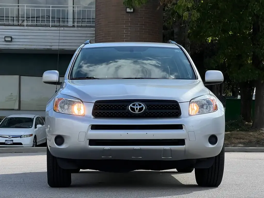 Toyota Rav4 2008 photo 3