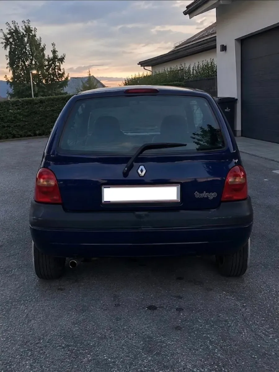 Renault Twingo 1996 photo 2