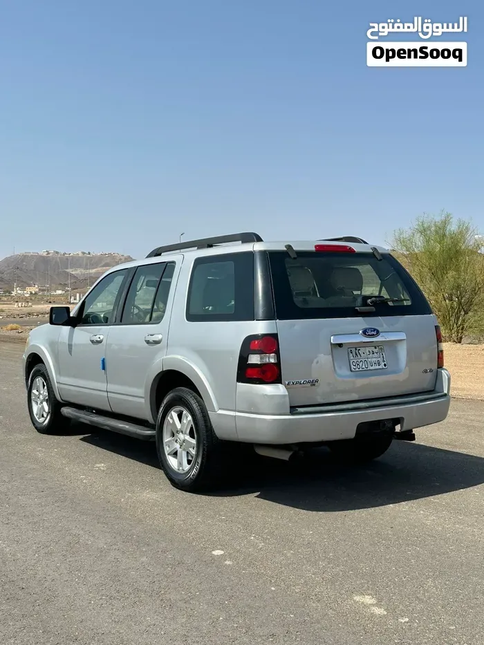 Ford Explorer 2009 photo 2