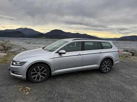 Volkswagen Passat 2018 photo 2