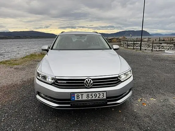 Volkswagen Passat 2018 photo 4