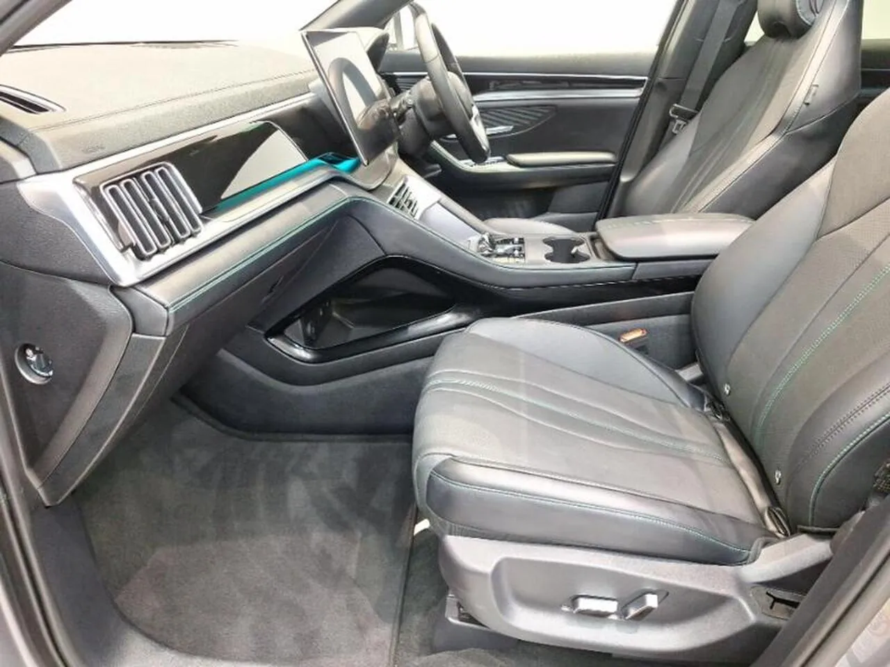 BYD Seal U 2025 photo 5