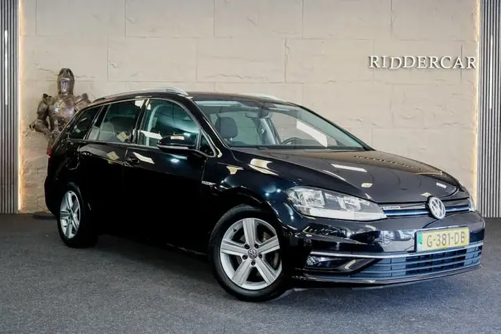 Volkswagen Golf Variant 2019 photo 3