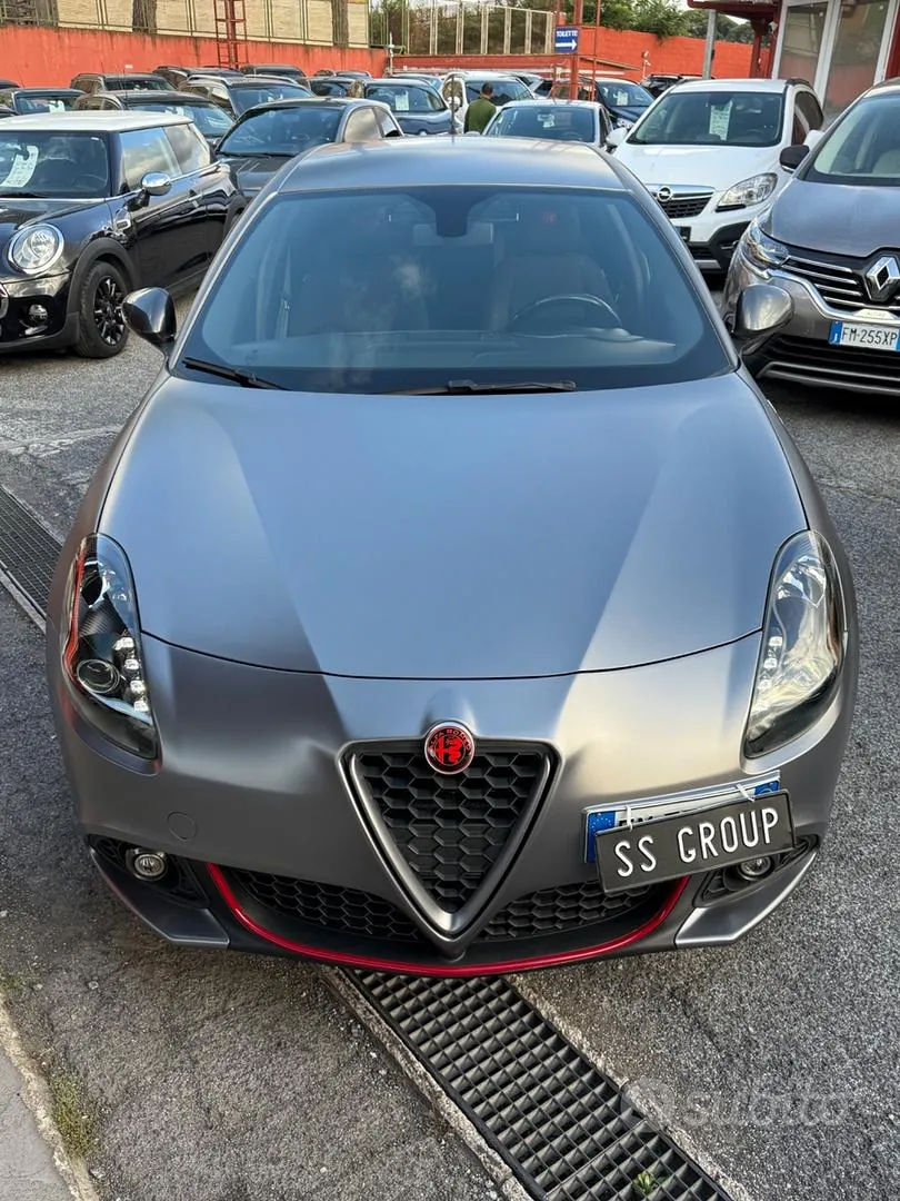 Alfa Romeo Giulietta 2017 photo 2