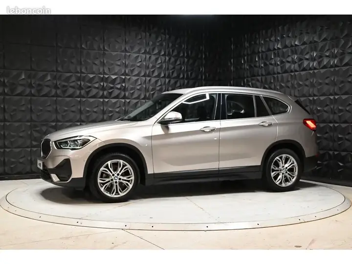 BMW X1 2022 photo 2