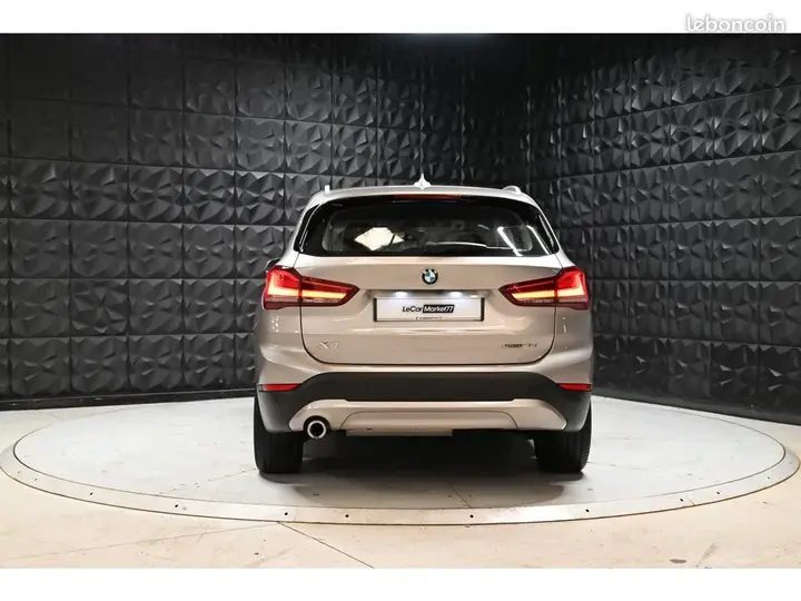 BMW X1 2022 photo 4