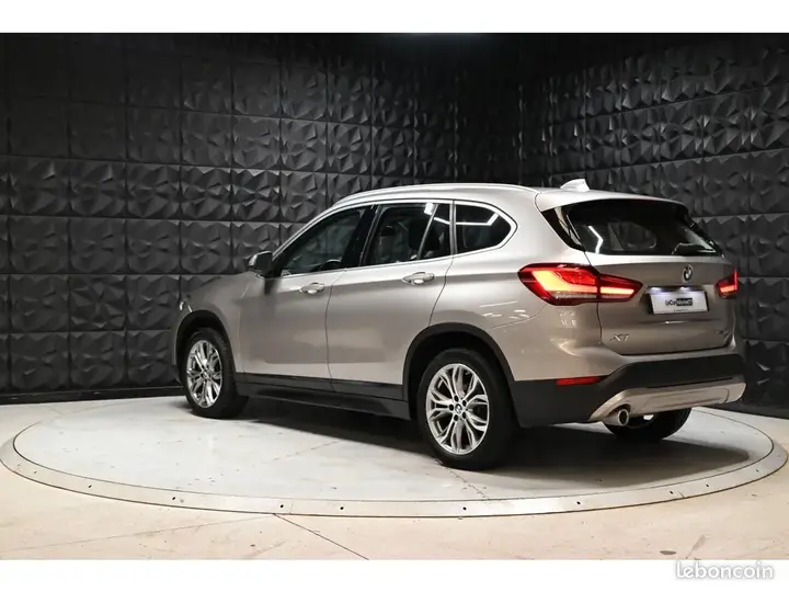 BMW X1 2022 photo 3