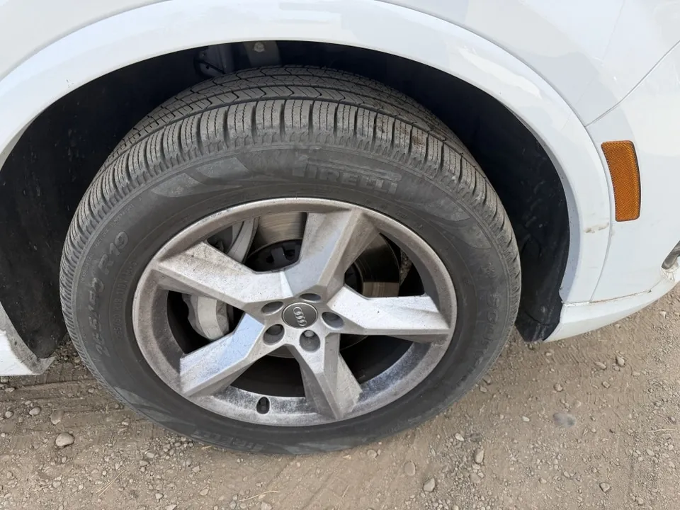 Audi Q7 2017 photo 4