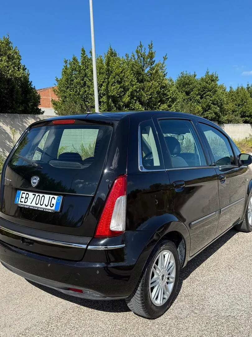 Lancia Musa 2010 photo 5