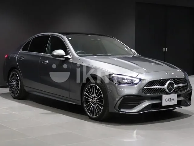 Mercedes-Benz C200 2025 photo 3