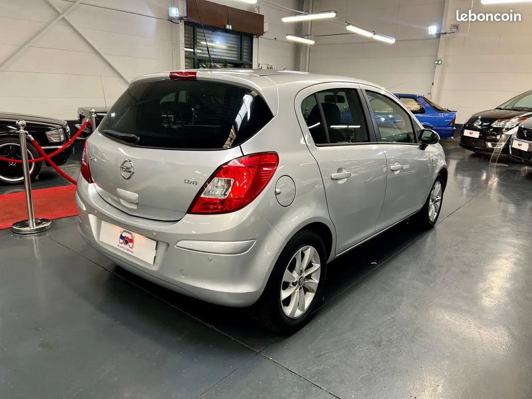 Opel Corsa 2014 photo 3