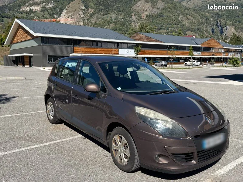 Renault Scenic 2009 photo 3