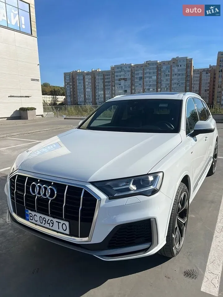Audi Q7 2019 photo 3