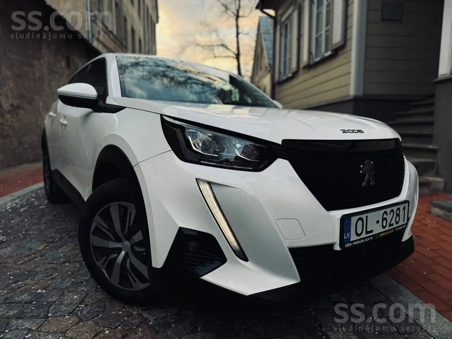 Peugeot 2008 2020 photo 3