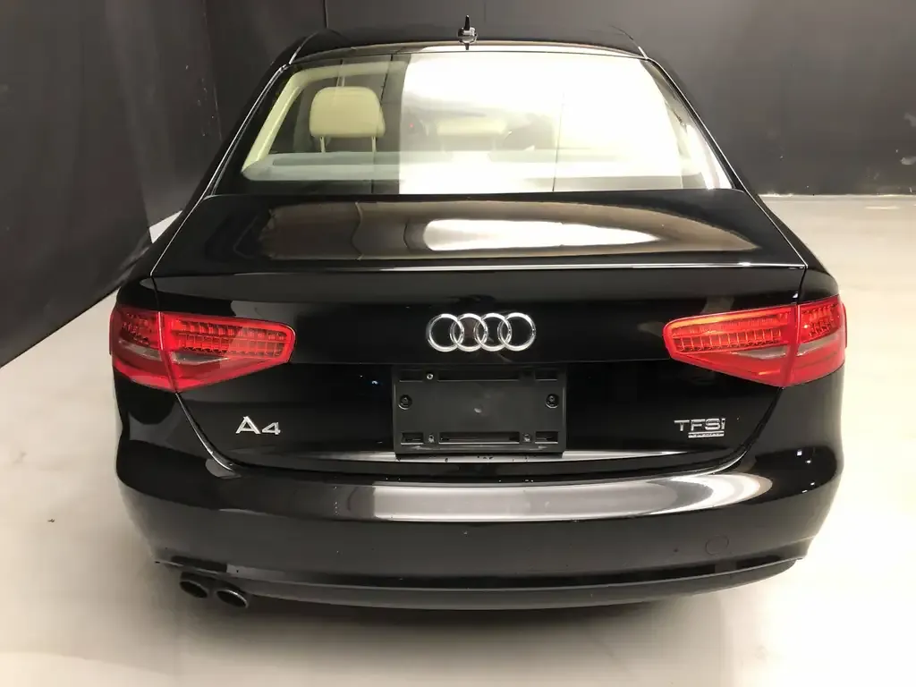 Audi A4 2014 photo 3