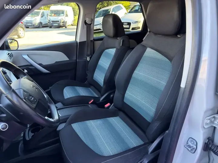 Citroen C4 Picasso 2018 photo 4