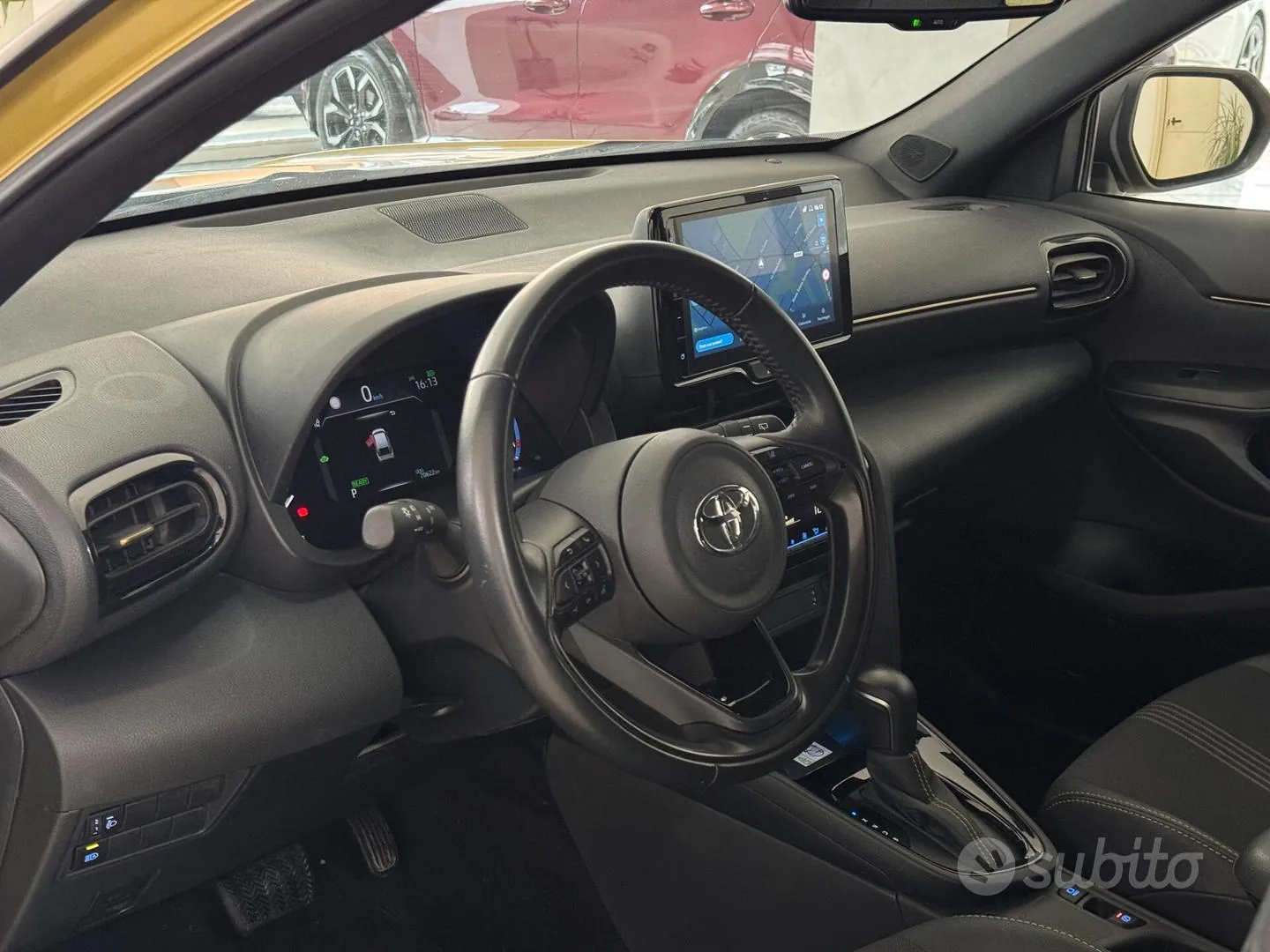 Toyota Yaris Cross 2023 photo 2