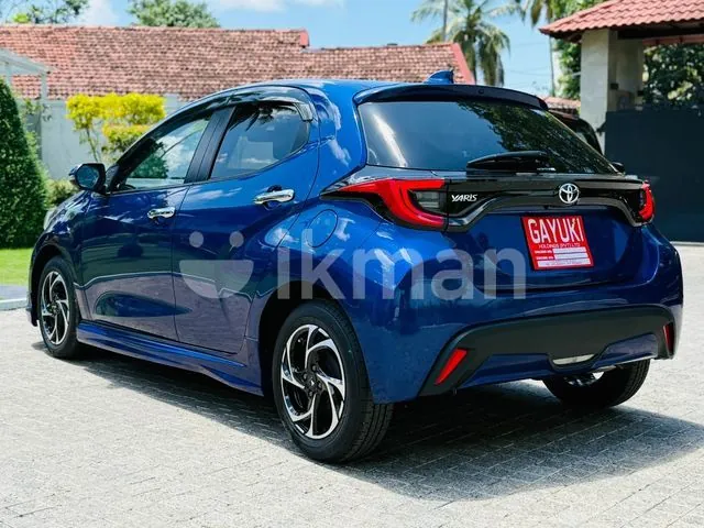 Toyota Yaris 2023 photo 3