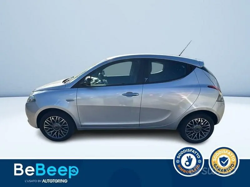 Lancia Ypsilon 2016 photo 4