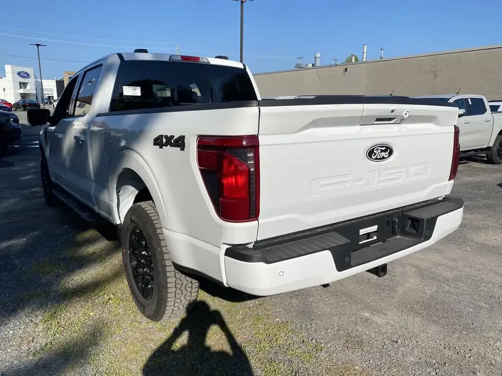 Ford F-150 2026 photo 3