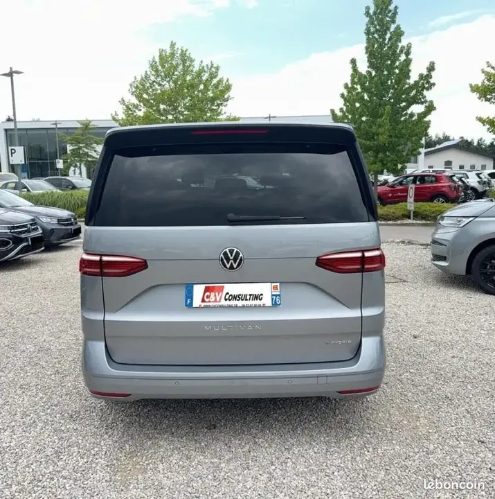 Volkswagen Multivan 2022 photo 5