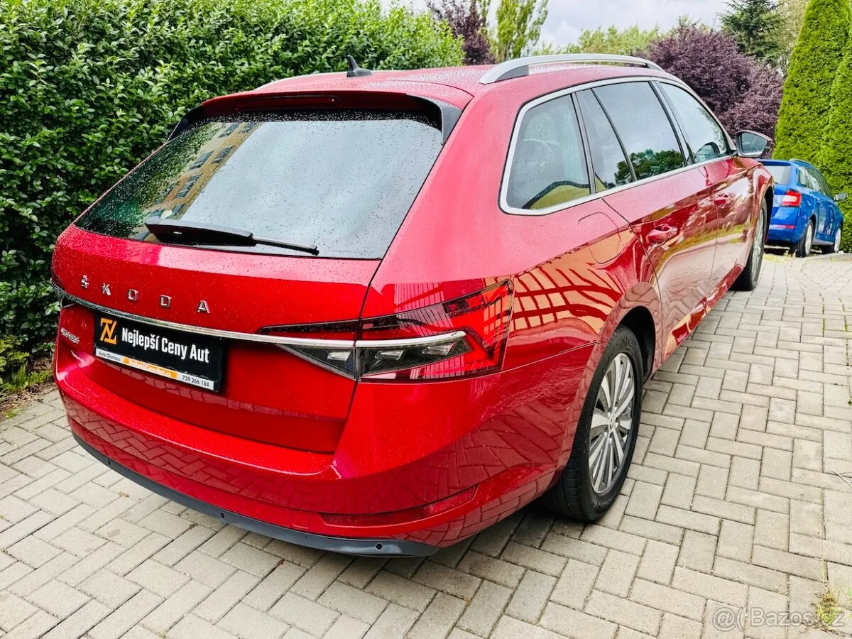 Skoda Superb 2022 photo 5