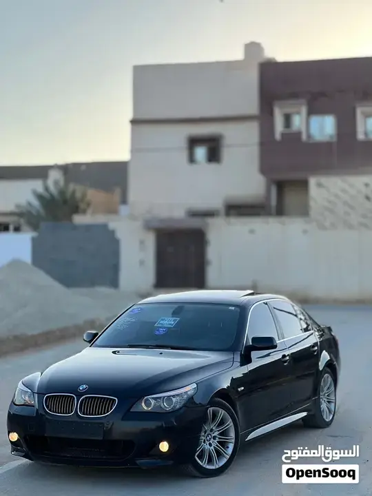 BMW 5 Series 2010 photo 4