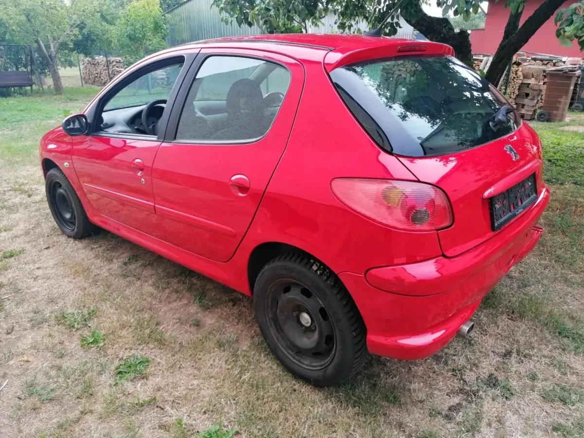 Peugeot 206 2007 photo 2