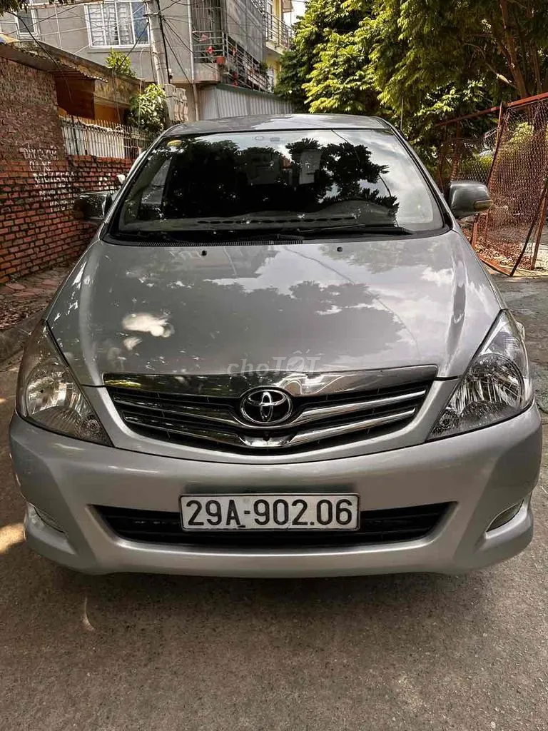 Toyota Innova