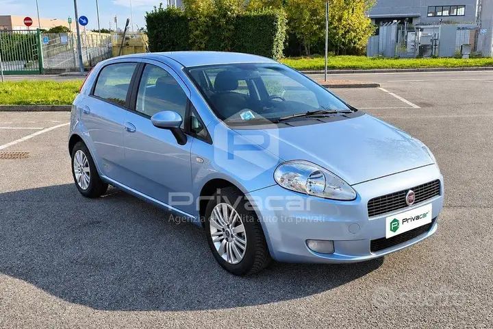 Fiat Grande Punto 2007 photo 3