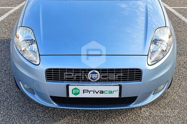 Fiat Grande Punto 2007 photo 2