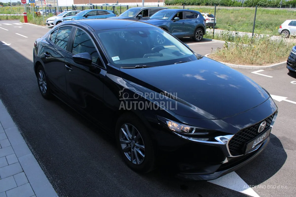 Mazda 3 2022 photo 3