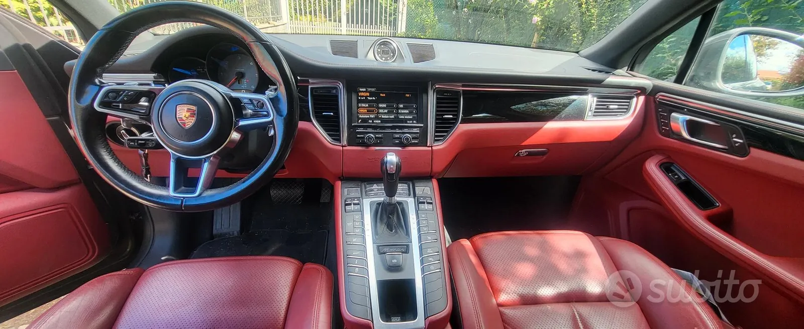 Porsche Macan 2015 photo 2