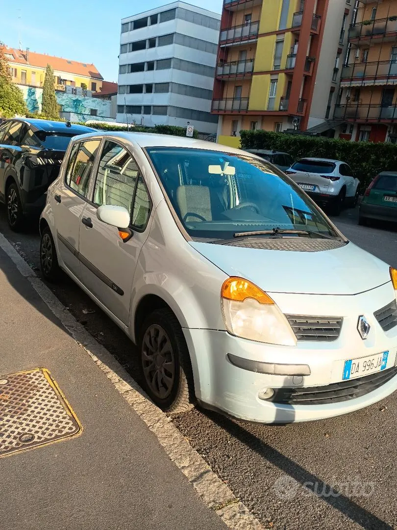 Renault Modus 2006 photo 2