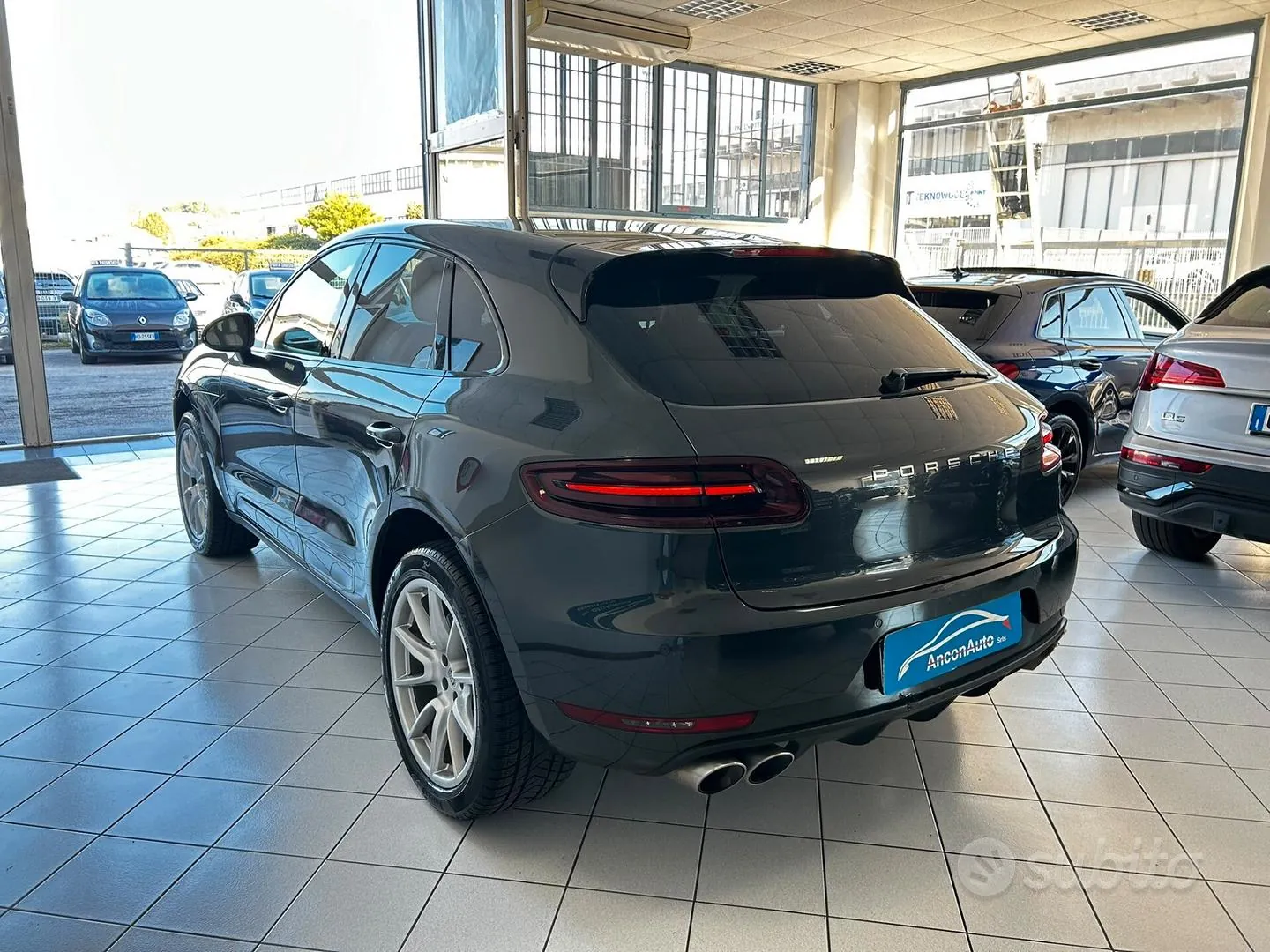Porsche Macan 2017 photo 5